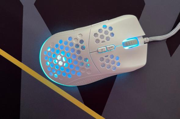 Genesis Krypton 550 - Fotografii: Genesis-Krypton-550_006.jpg