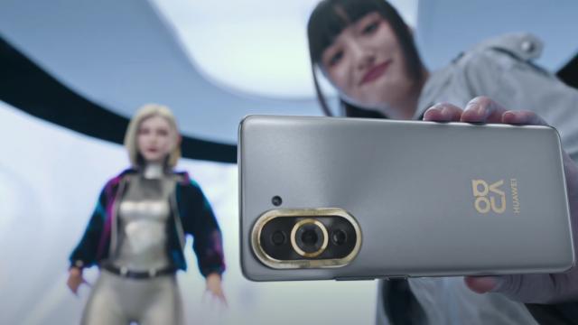 <b>Preț și disponibilitate HUAWEI nova 10 în România (+ căști FreeBuds Pro 2 cadou, 200 lei extra reducere)</b>De asemenea, astăzi la început de săptămână îi spunem bun venit local și lui HUAWEI nova 10, un telefon mid-range interesant, cu design captivant și un cadou tentant la precomandă. Descoperim dotările sale și oferta de lansare în rândurile 