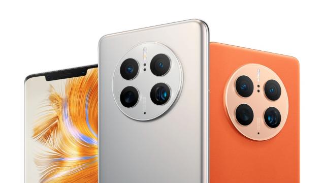 <b>Preț și disponibilitate Huawei Mate 50 Pro în România (+ căști wireless FreeBuds Studio cadou)</b>Sosirea telefoanelor HUAWEI nova 10 și nova 10 Pro în România a marcat și un preview pentru HUAWEI Mate 50 Pro, telefon pe care îl vom putea achiziționa începând cu data de 13 octombrie. În așteptarea acestui moment am pus la cale