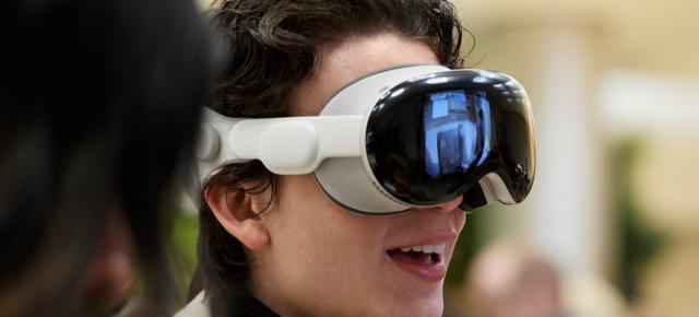 Apple pregăteşte 7 căști AR/VR Vision pentru următorii ani; Iată detalii