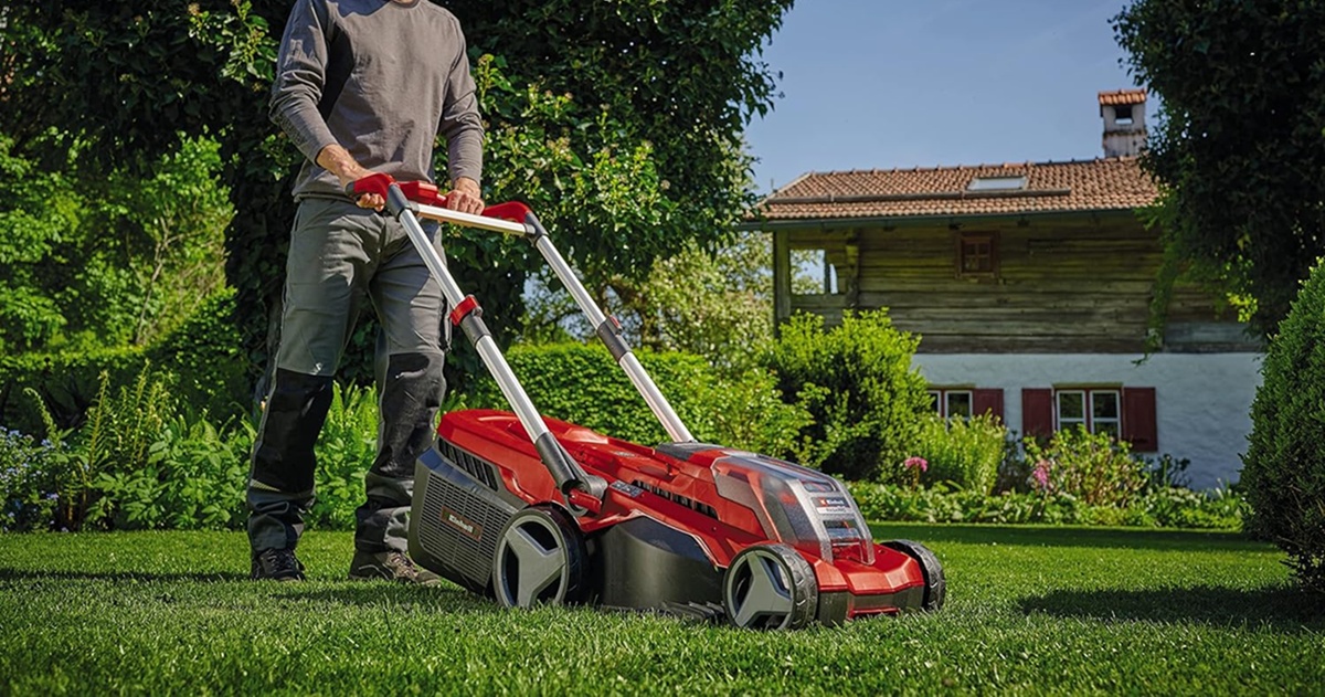 E LUNI e AMAZON: Einhell RASARRO 36/38, mașină de tuns iarba cu acumulatori Power X-Change, 38 cm, 36V, cu funcție de mulcire și 2 baterii incluse