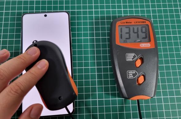 Luminozitate display realme GT 7 Pro: 20241110_221219.jpg