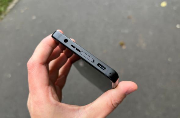 ASUS ROG Phone 9 PRO - Design: ASUS-ROG-Phone-9-Pro-Design_009.jpg
