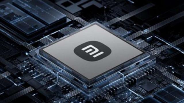 <b>Xiaomi îşi face procesor iar! Ar lansa un CPU de 3 nanometri în 2025</b>Era o perioadă când fiecare mare companie lucra la propriul său procesor, inclusiv LG, OPPO, HONOR sau Xiaomi. Până la urmă aceste proiecte au devenit doar cipuri colaterale, care administrează consumul de energie, au de-a face cu camera sau alte sarcini