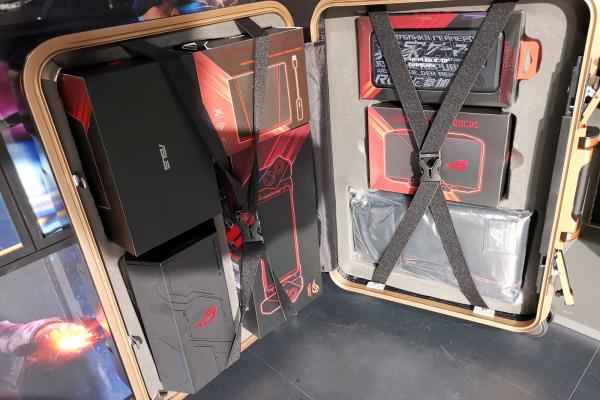 Fashion Bag de la ASUS ROG Phone II