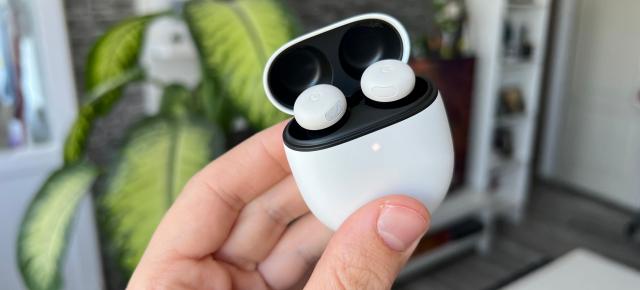 Google Pixel Buds Pro 2 Review: Căști wireless peste așteptări de confortabile la purtare prelungită, ANC de calitate și sunet bogat