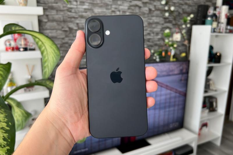 Apple iPhone 16 Plus - Design: iPhone-16-Plus-Design_002.jpg