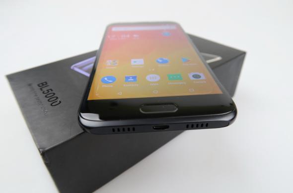 Unboxing DOOGEE BL5000 (conținutul cutiei): DOOGEE-BL5000_001.JPG