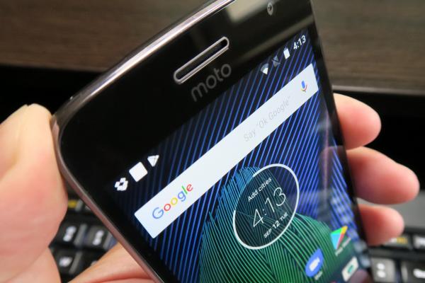 Motorola Moto G5 Plus: Sunetul vine prin earpiece, volum bunicel