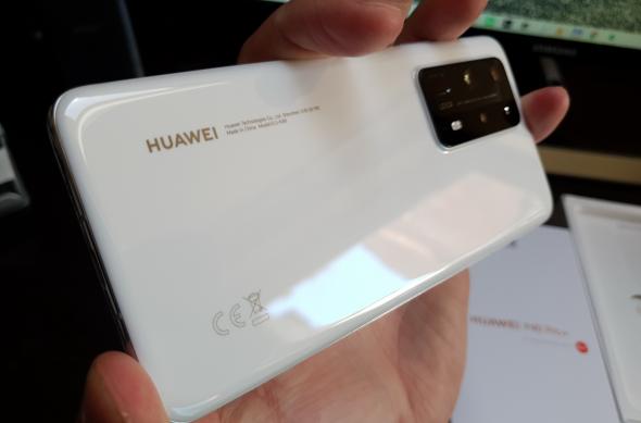 Huawei P40 Pro+ - Unboxing: Huawei-P40-Pro-Plus_016.jpg