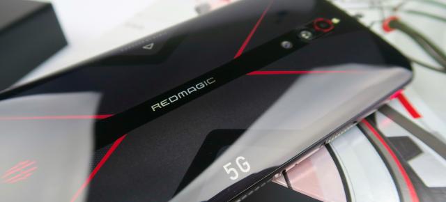 Nubia Red Magic 5G Review în Română; Telefon de gaming cu ecran de 144 Hz, rival ROG Phone 3/ Legion Duel