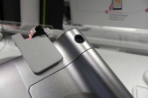 MWC 2014: Lenovo Yoga Tablet 10 HD+ hands on preview - tableta multimode cu kickstand integrat (Video): dscn4802jpg.jpg