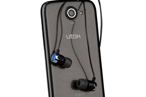 UTOK Fury anunțat oficial, vine cu procesor octa core și căști Blaupunkt