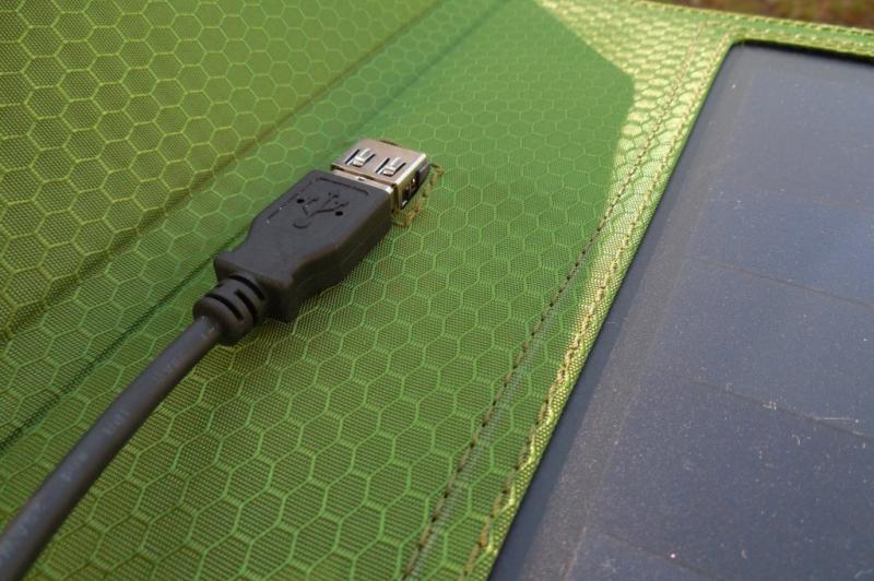 Review Panouri Solare Portabile Colia Power: modelele Photo S4W, Pro și Deluxe strălucesc la alimentarea neconvențională (Video): dscn0422jpg.jpg