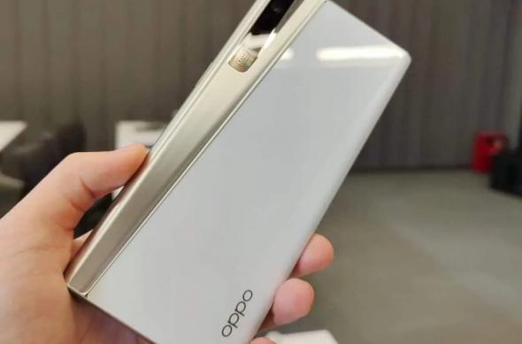Imagini Oppo X 2021: Oppo X 2021