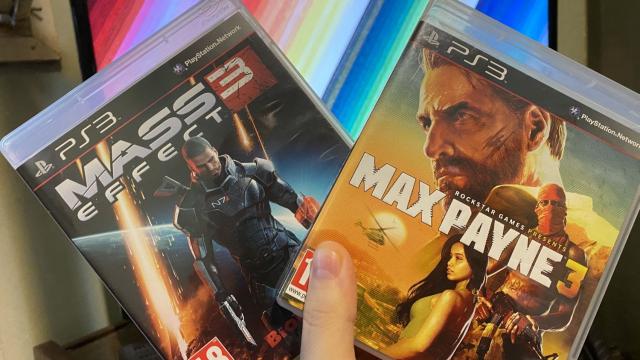 <b>Cum a fost primul meu Black Friday + recomandări pentru voi înainte de Black Friday-ul eMAG de 10 ani de pe 13 noiembrie</b>Mai sunt doar 3 zile până la momentul zero al cumpărăturilor online, revelionul shopaholicilor, Black Friday 2020. eMAG ne pregateste ediţia a zecea Black Friday începând cu 13 noiembrie şi în vreme 