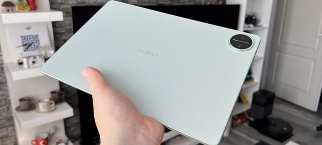 HUAWEI MatePad Pro 12.2 2025 PaperMatte Edition: Design din fibră de sticlă, revoluţie prin tastatura Glide