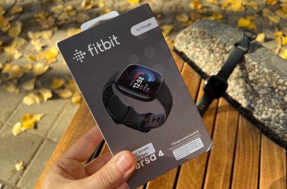 Fitbit Versa 4 - Fotografii: Fitbit-Versa-4-Foto_020.jpg