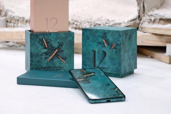Xiaomi 12T Pro îmbracă haine noi, în ediția limitată Daniel Arsham Edition care îmbină arta cu tehnologia într-un flagship la superlativ