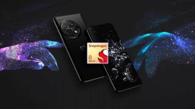 <b>OnePlus 11 va fi unul dintre primele smartphone-uri din lume cu CPU Snapdragon 8 Gen 2; Avem un teaser oficial din partea companiei</b>Qualcomm a anunțat astăzi cel mai nou și puternic procesor pentru smartphone-uri - Qualcomm Snapdragon 8 Gen 2. El va fi găsit la bordul multor telefoane din 2023, iar azi aflăm că OnePlus va fi una dintre primele companii care îl va folosi pentru noul