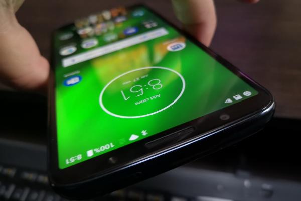 Motorola Moto G6 Plus Review