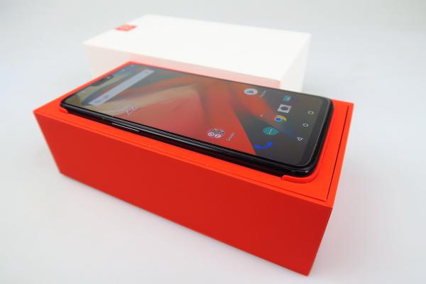 OnePlus 6 - Unboxing