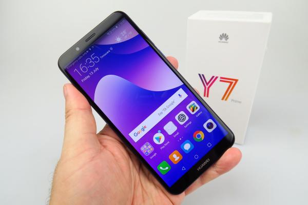 Huawei Y7 Prime (2018) Unboxing: telefon de buget cu cameră duală, recunoaştere facială, ecran FullView