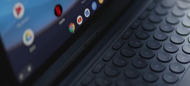 Google Pixel Slate este o nouă tableta cu Chrome OS, multitasking avansat prin tastatura şi stylus