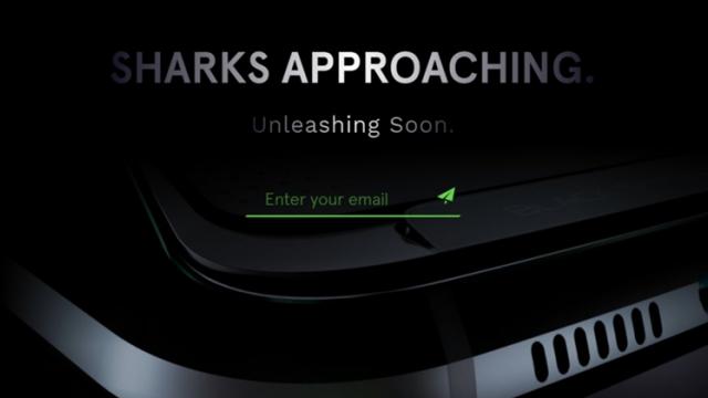 <b>Xiaomi Black Shark 2 ar putea debuta în curând internaţional, inclusiv în România; Xiaomi a postat un teaster misterios</b>Vedem astăzi și un prim teaser oficial asociat lui Xiaomi Black Shark 2, un nou smartphone de gaming care va aduce o dotare mai mult sau mai puțin utilă. Este vorba despre un sistem de iluminare fistichiu pe care device-ul îl va adopta în zona