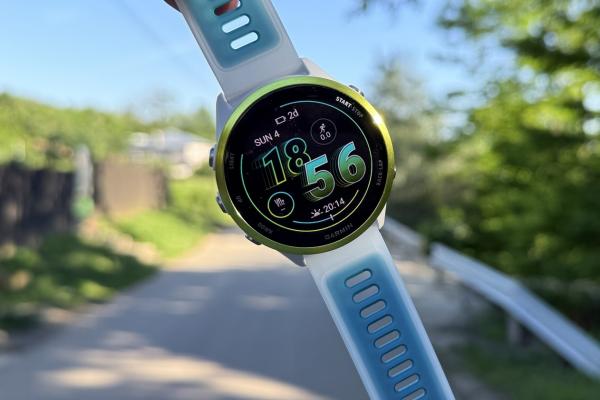 Prezentare Garmin Forerunner 570 (47mm) - Smartwatch-ul care te antrenează, te motivează și te conectează