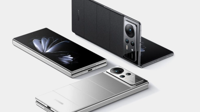 <b>Xiaomi lucrează la Mix Fold 6; Revenirea pliabilului orizontal promite upgrade-uri serioase</b>După ce 2024 a trecut fără un succesor pentru Xiaomi Mix Fold 3, brandul pare să se pregătească serios pentru o revenire în 2025, potrivit unei scăpări recente. Deși luna aceasta este dedicată lansării telefonului pliabil pe verticală Mix Flip 