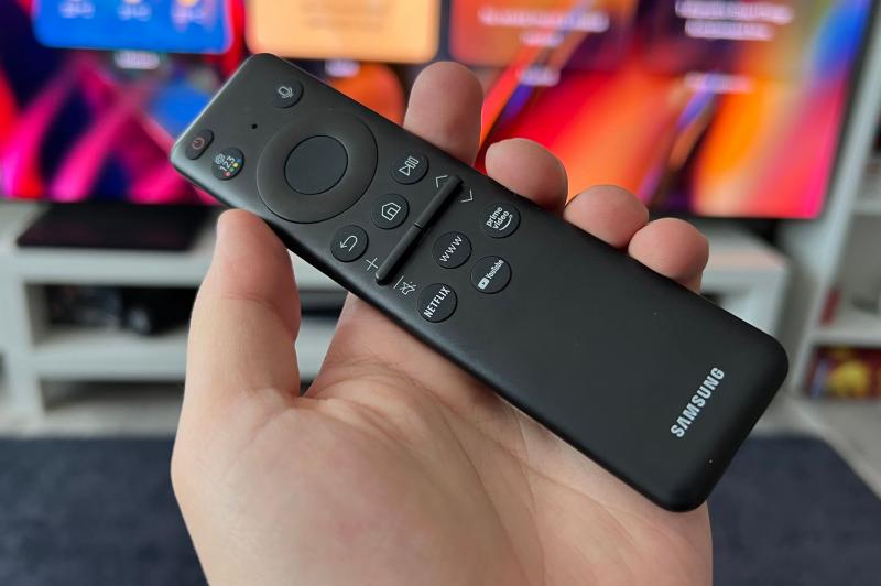 Samsung OLED 77S95F - Telecomandă: Samsung-OLED-77S95F (2).jpg