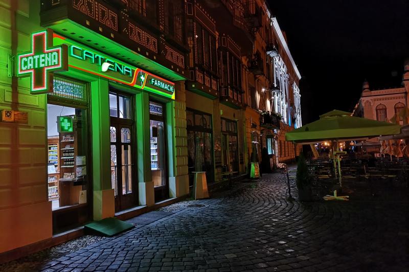 Huawei Honor View 20 - Mostre Foto (seara): IMG_20190415_002447.jpg