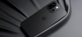 OnePlus 13T apare într-un spot promoţional, fotografii noi şi surprinde prin design