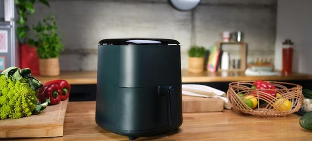 RESIGILATUL ZILEI #34: Friteuza cu aer cald Tefal Easy Fry Max – Performanță, ergonomie și funcționalitate într-un singur aparat