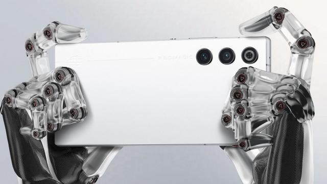 <b>Red Magic 10 Air devine cel mai subţire telefon de gaming; Debutează oficial, cu CPU Snapdragon 8 Gen 3</b>Se pare că bătălia se dă acum iar între producătorii de telefoane la categoria "cel mai subţire smartphone". Până să vină iPhone 17 Air şi Galaxy S25 Edge, a debutat azi un Nubia Red Magic 10 Air , care se laudă că „e cel mai subţire telefon de gaming