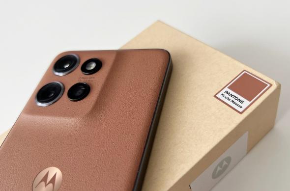 Motorola edge 50 neo - Mocha Mousse: Motorola-edge-50-Neo-Mocha_019.jpg