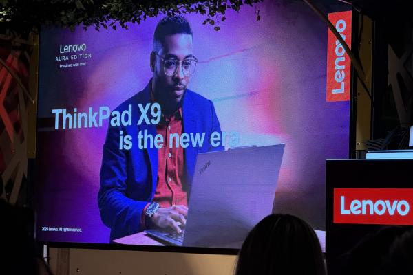 Conferință lansare Lenovo ThinkPad X9 Aura Edition