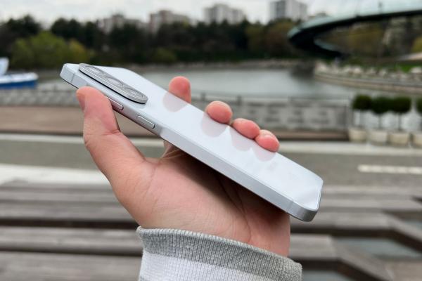 Samsung Galaxy A56: Design cu feeling premium, nou modul foto și raport corp-ecran îmbunătățit