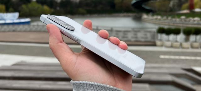 Samsung Galaxy A56: Design cu feeling premium, nou modul foto și raport corp-ecran îmbunătățit
