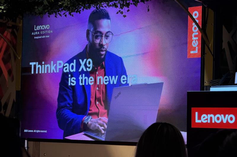 Conferință lansare Lenovo ThinkPad X9 Aura Edition: Conferinta-Lenovo-ThinkPad-X9-Aura-Edition_002.jpg