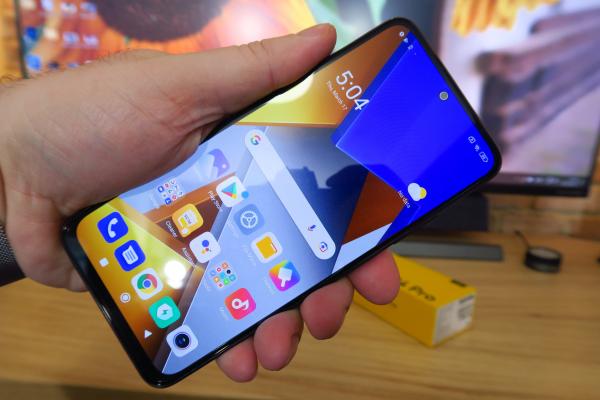 POCO M4 Pro 4G: Display-ul cel mai bun de pe un POCO M