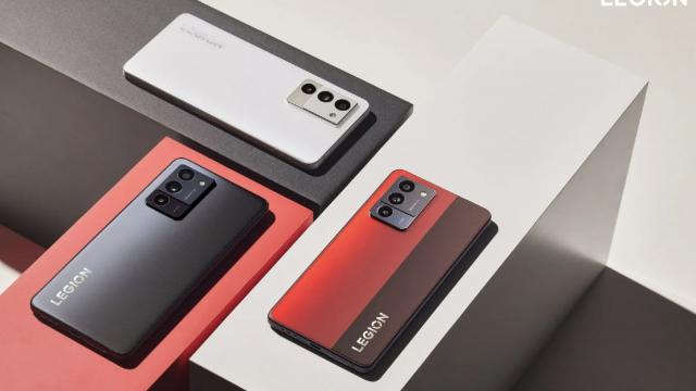 <b>Lenovo Legion Y70 se lansează pe 13 august: telefon de gaming prezentat în randări oficiale</b>În august 2022 s-au mai calmat lansările de telefoane de gaming, după un iulie 2022 care a inclus debutul lui Nubia Red Magic 7S şi cel al lui ASUS ROG Phone 6. Acum singurul telefon de gaming ce apare la orizont este Lenovo Legion Y70