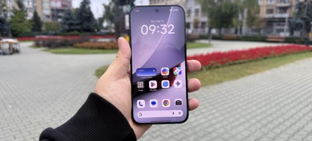 POCO F9 Ultra: Display AMOLED excelent, 185Hz și un loc meritat în top 10 all-time la luminozitate