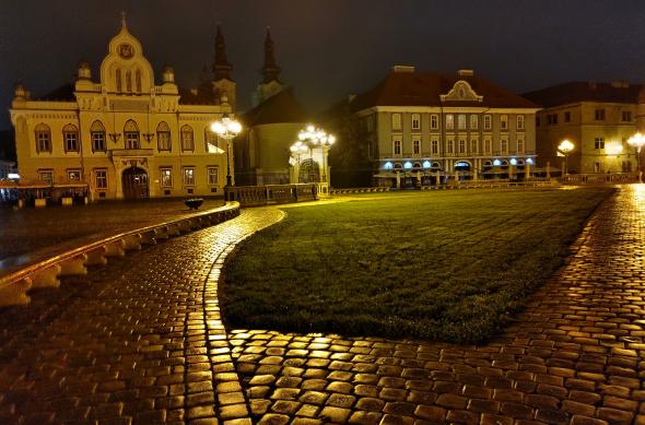 Nokia 8.3 5G - Mostre Foto (seara): IMG_20201026_010717_hdr.jpg