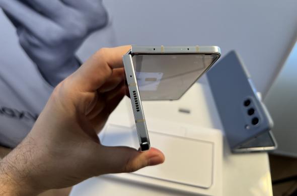 Fotografii hands-on Samsung Galaxy Z Fold 5: Samsung-Galaxy-Z-Fold-5_108.jpg