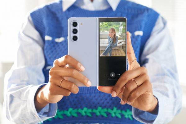 Samsung Galaxy Z Fold 5 lansat oficial: fără gol între cele două suprafeţe, mai uşor şi mai subţire decât Z Fold 4