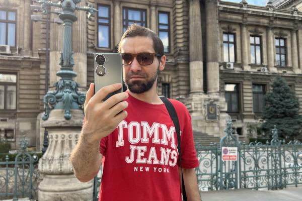 Bucureştiul prin lentila lui Honor 90: Depeche Mode în concert, Calea Victoriei, Ouă Benedict la Coolinart