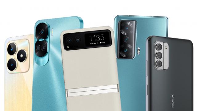 <b>Top 5 telefoane noi apărute în oferta eMAG și un un reminder la final de articol!</b>Temperaturile toride de la mijloc de lună iulie ne obligă să stăm în casă, iar cu ocazia asta ne petrecem și mai mult timp online, inclusiv făcând shopping, fie că ne comandăm preparatele culinare favorite, haine de mers în vacanță