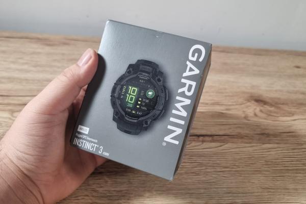 Garmin Instinct 3 - Unboxing